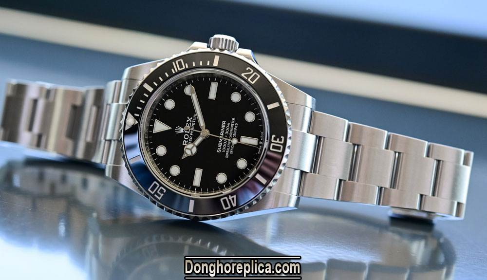 Đồng hồ Rolex Submariner 124060
