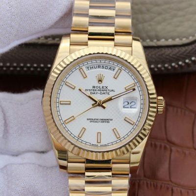đồng hồ Rolex mặt trắng vỏ vàng