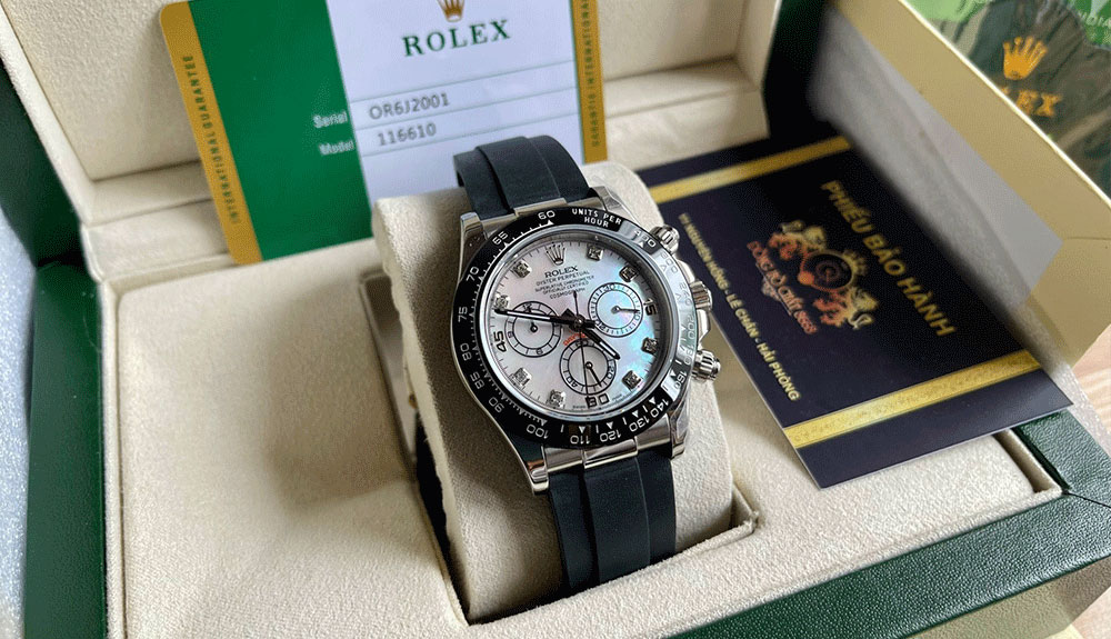 Kiểu dáng và thiết kế bên ngoài của các sản phẩm đồng hồ Rolex Fake cao cấp hầu như không có sự khác biệt.